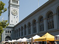 DSC 2104  The farmers' market in front of the Ferry Building : flowers